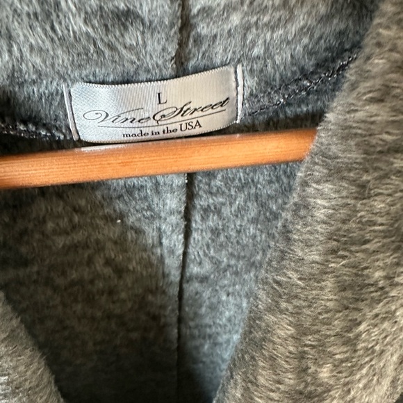 Super Comfy Arty Pristine Jacket - Picture 2 of 6